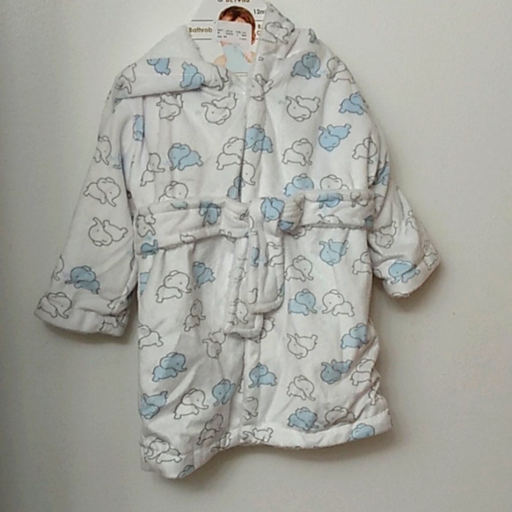 Blankets and Beyond plush elephant print fleece bathrobe 12 months